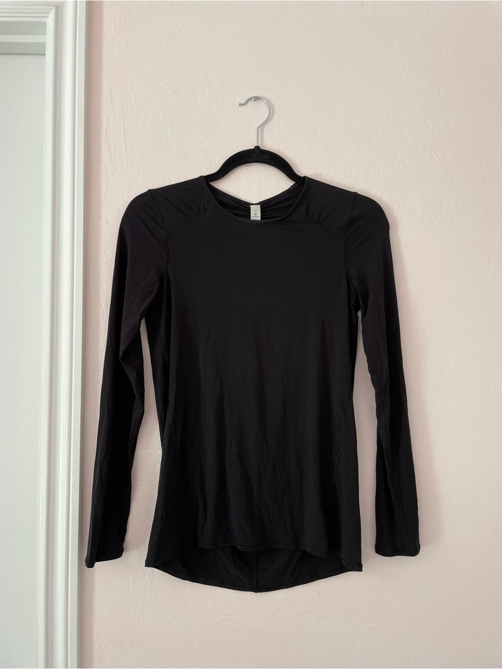 Lululemon Timeless Twist Black Long-Sleeve